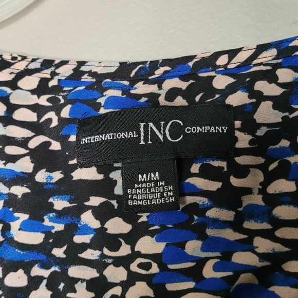 🎈 M | INC | 3/4 Sleeve Pebble Print V-Neck-Zip Blouse - Picture 4 of 6